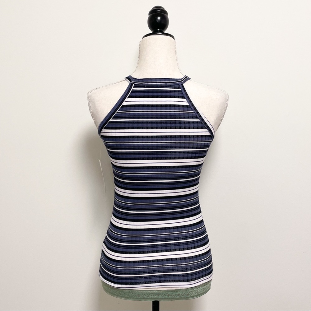 Wishful Park Ribbed Stripe Key Hole Sleeveless Tank NWT Juniors Small Racerback - Picture 5 of 7